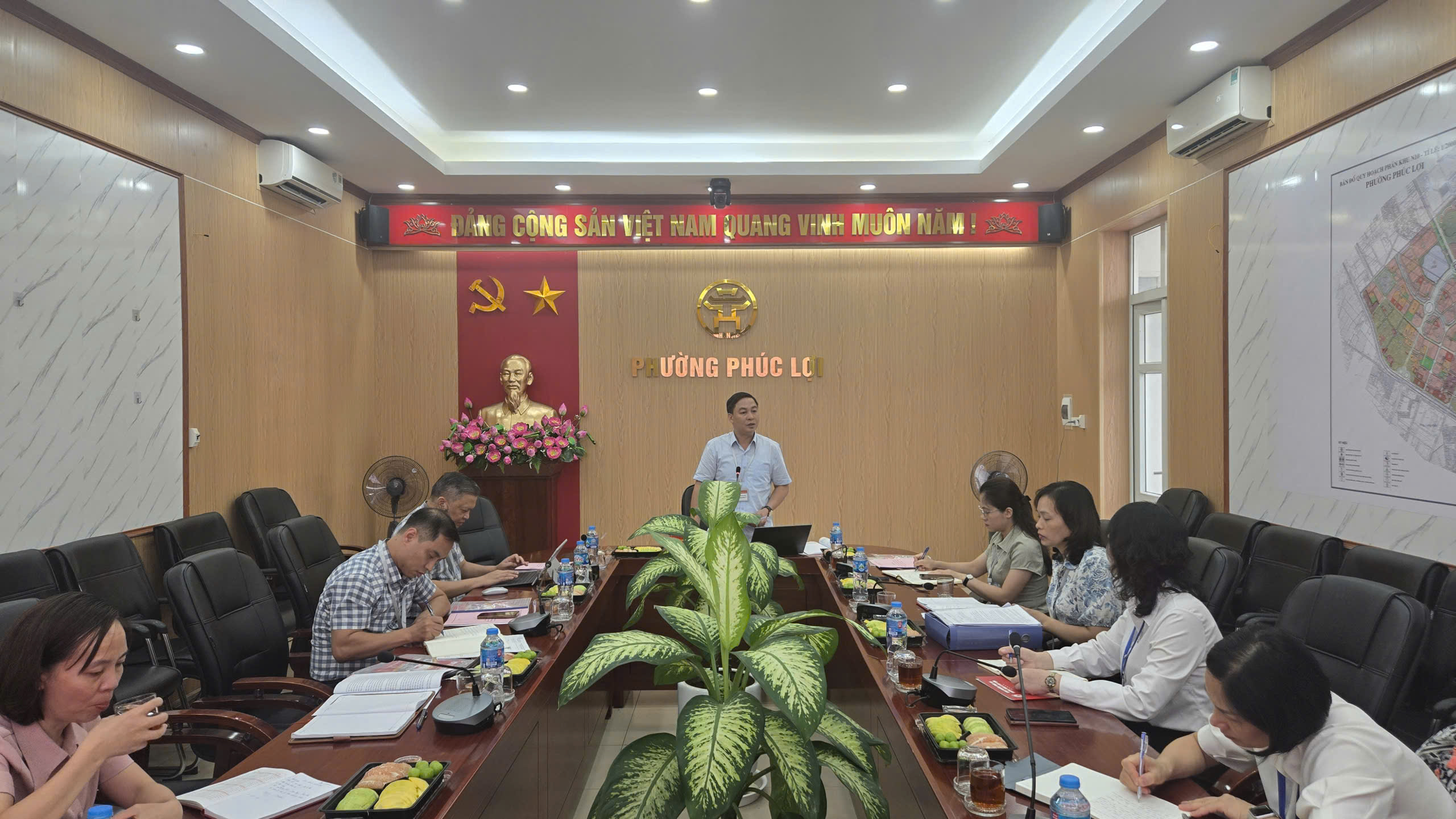 Đảng ủy phường Phúc Lợi tăng cường kiểm tra, siết chặt công tác phòng, chống tham nhũng trong trường học