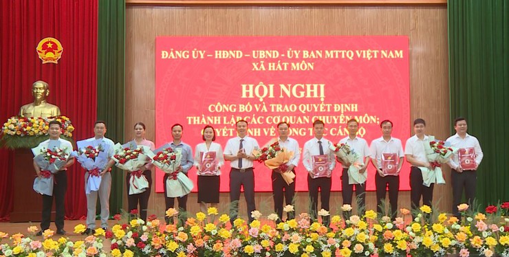 Xã Hát Môn sau 1 năm vận hành chính quyền địa phương hai cấp: Từ ổn định bộ máy đến kiến tạo phát triển