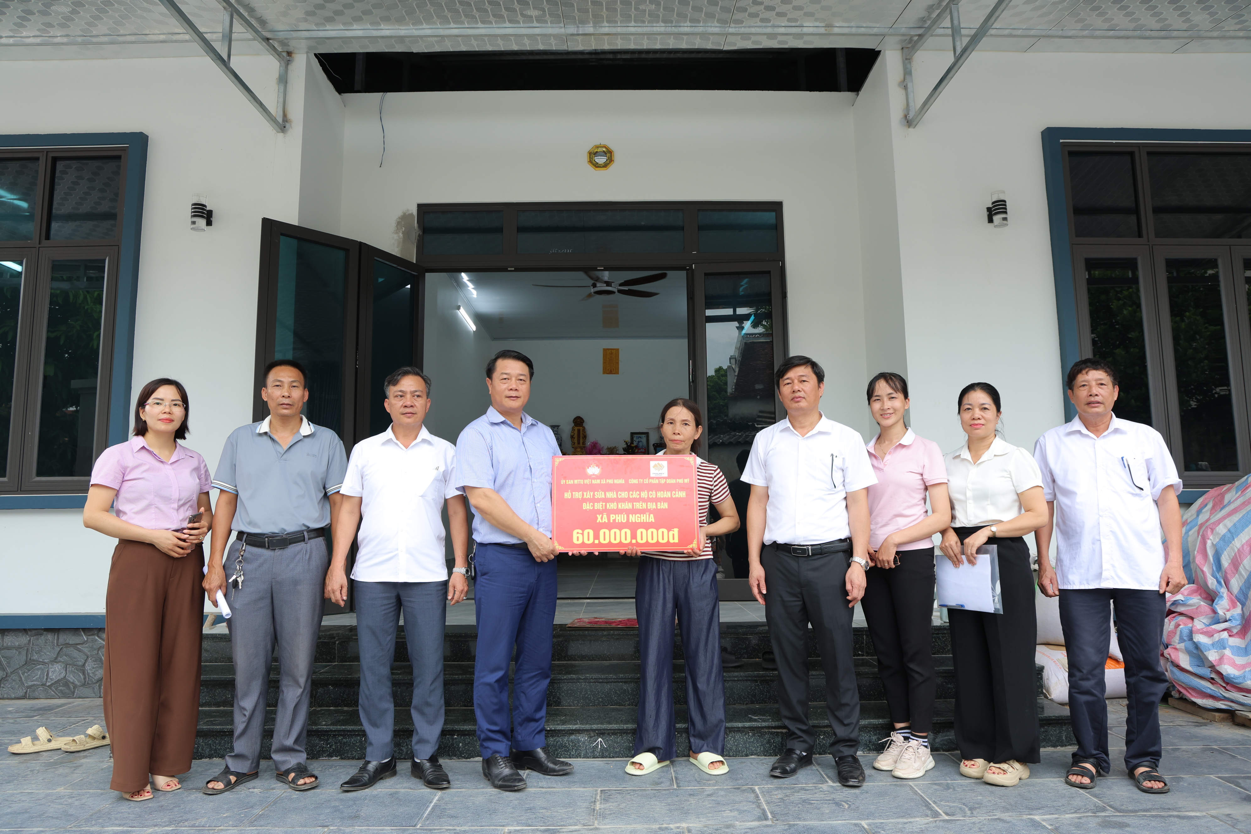 Ủy ban MTTQ Việt Nam xã Phú Nghĩa huy động nguồn lực xã hội hóa, tiếp sức hộ khó khăn an cư