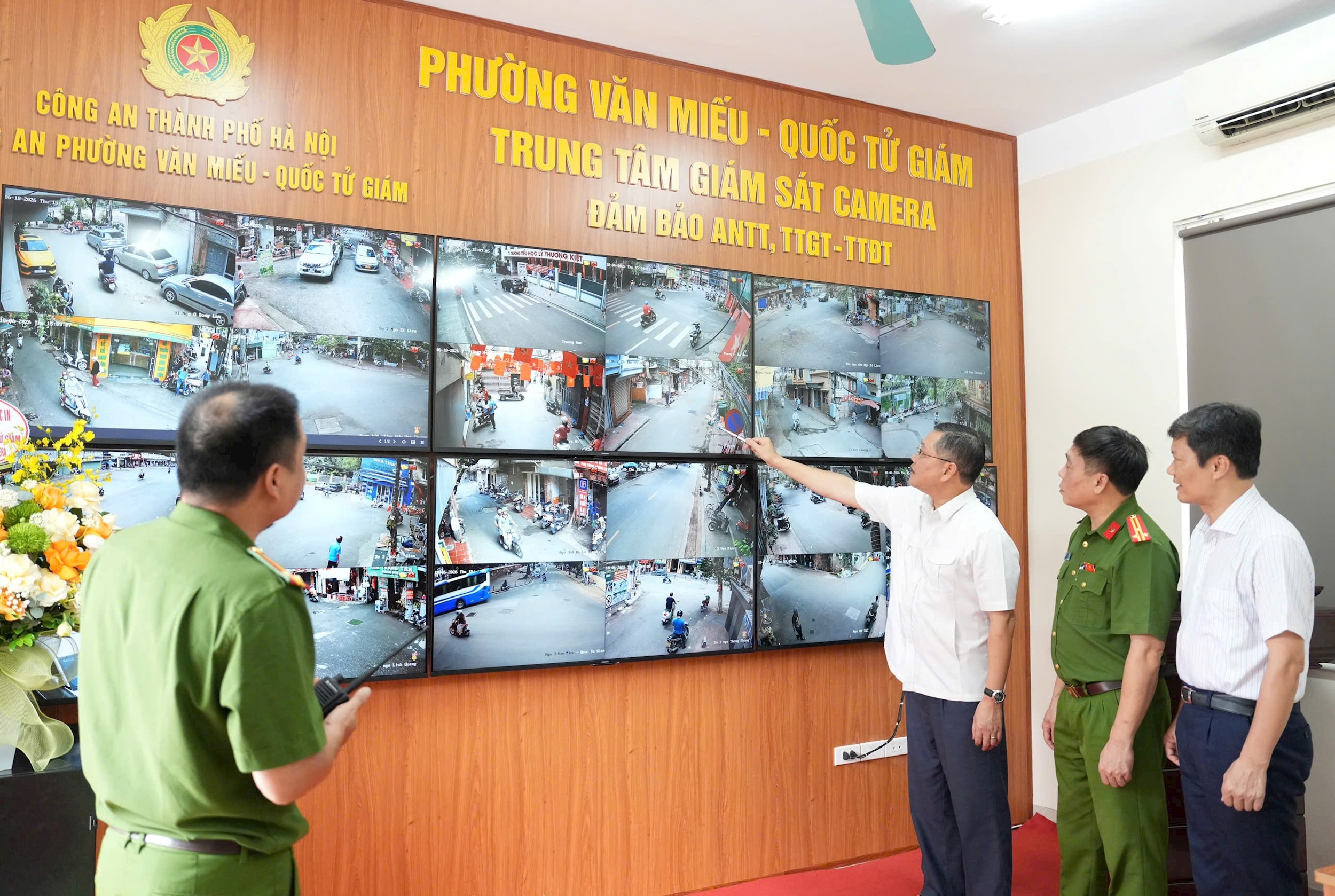 Phường Văn Miếu - Quốc Tử Giám: Ra mắt Trung tâm Giám sát camera phục vụ công tác bảo đảm an ninh trật tự và trật tự đô thị