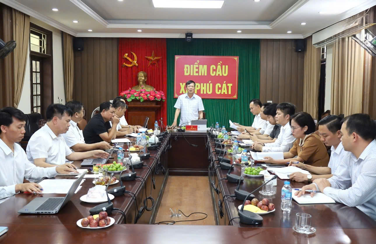 Xã Phú Cát siết tiến độ giải phóng mặt bằng, quyết tâm tháo gỡ các điểm nghẽn đầu tư công