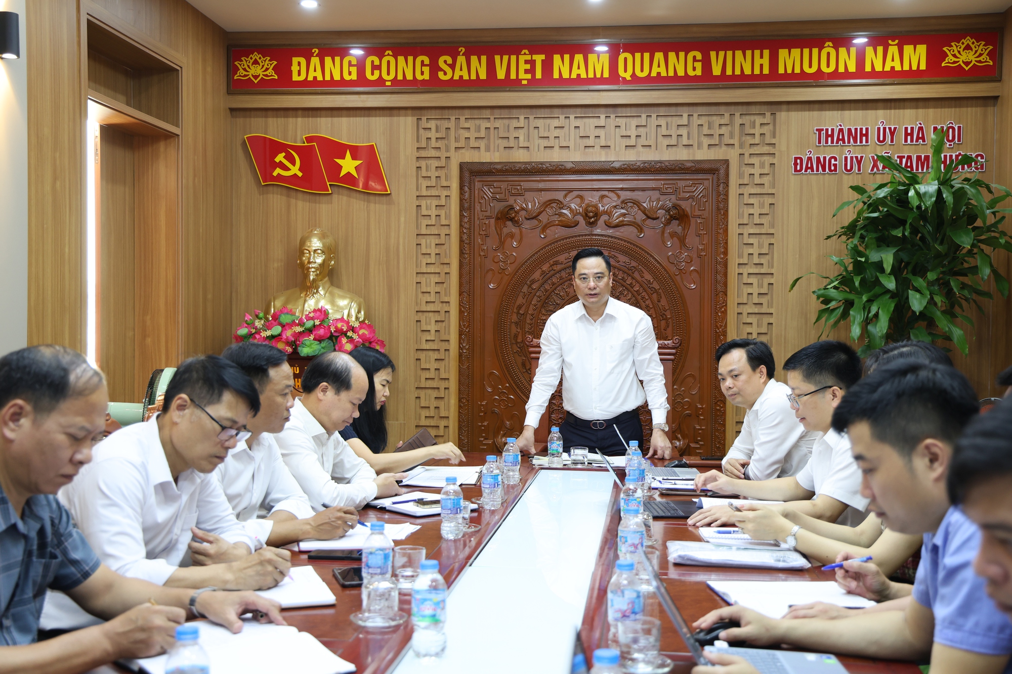 HĐND xã Tam Hưng chuẩn bị kỹ lưỡng nội dung tọa đàm định hướng nghề nghiệp, tạo việc làm bền vững trong quá trình đô thị hóa