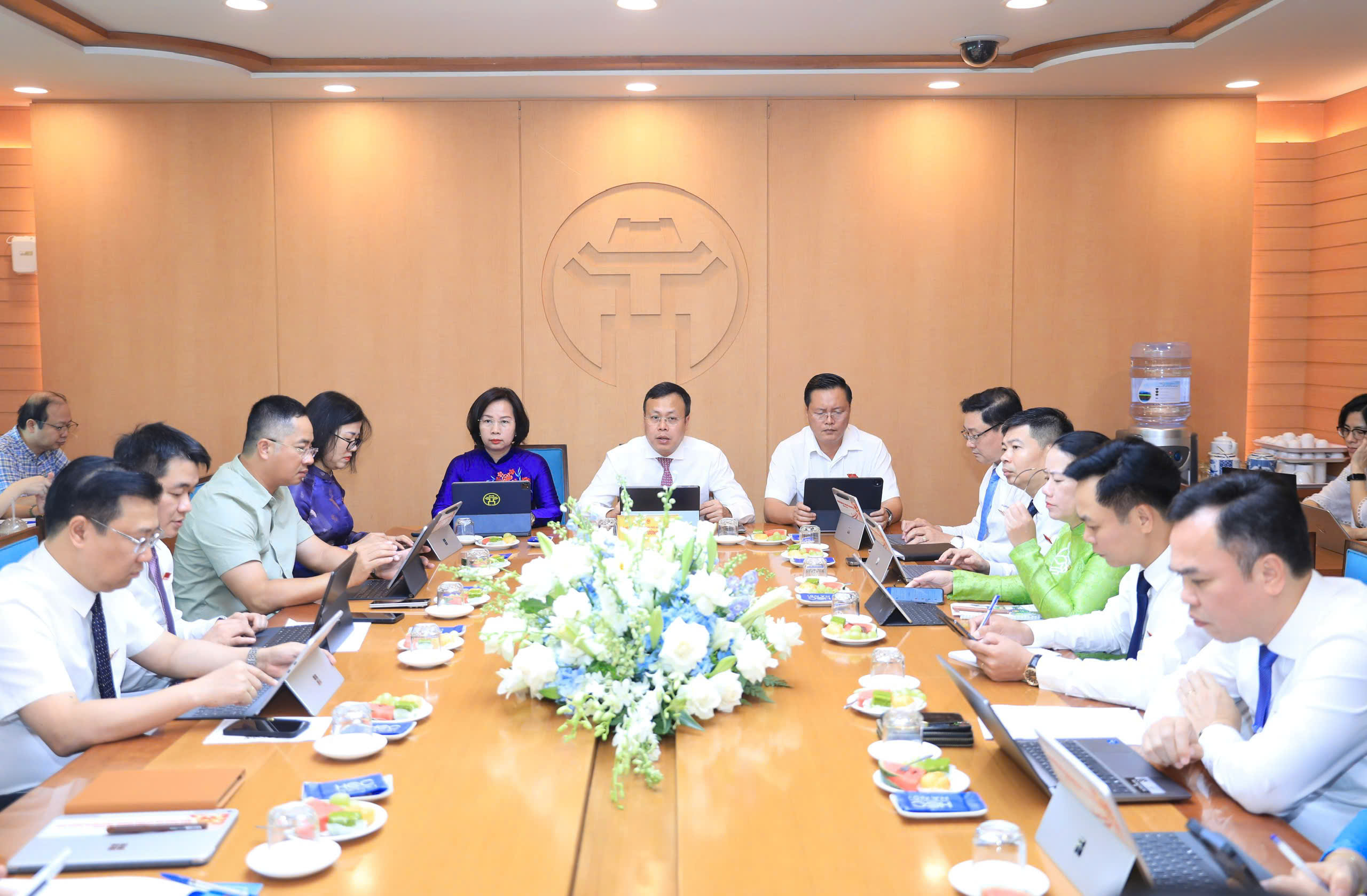 Đại biểu HĐND Thành phố kiến nghị hoàn thiện nhiều cơ chế, chính sách quan trọng phục vụ phát triển Thủ đô   