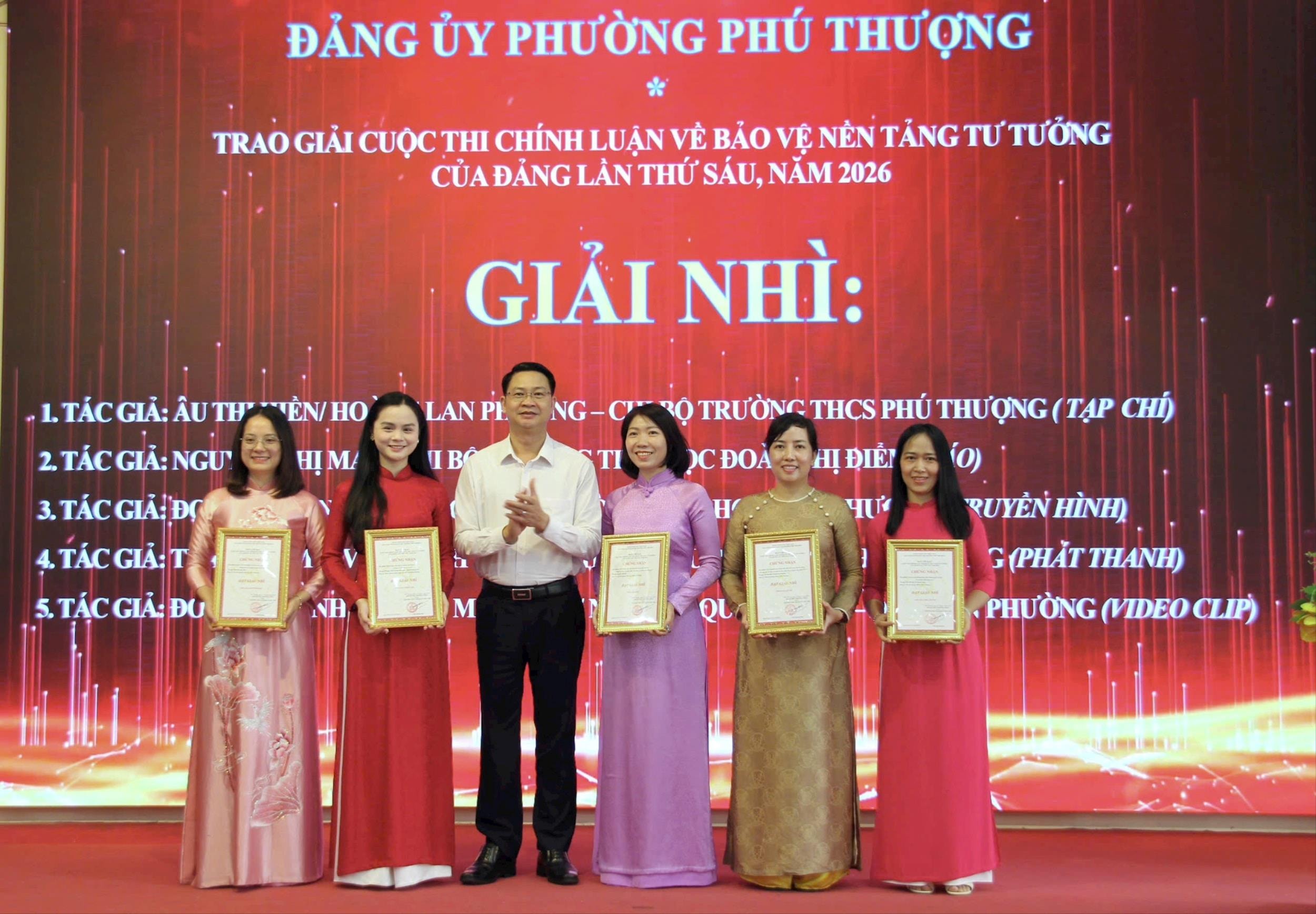 Đảng ủy phường Phú Thượng lan tỏa sức mạnh chính luận, bảo vệ nền tảng tư tưởng của Đảng trong kỷ nguyên số