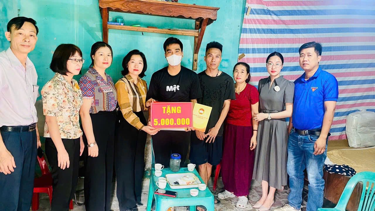 Phượng Dực chung tay sẻ chia, tiếp sức thanh niên mắc bệnh hiểm nghèo vượt qua nghịch cảnh