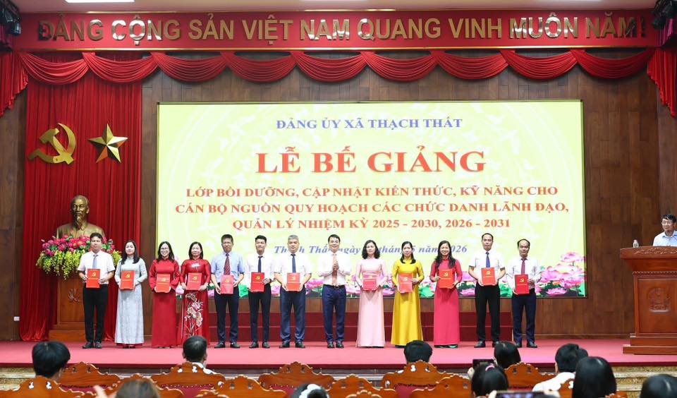 Xã Thạch Thất bồi dưỡng, cập nhật kiến thức cho 180 cán bộ nguồn quy hoạch, chuẩn bị đội ngũ lãnh đạo giai đoạn mới