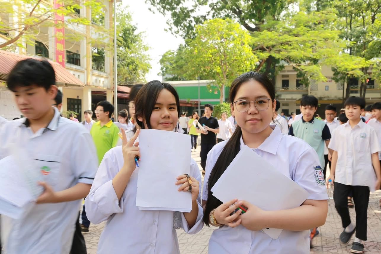 Phường Dương Nội: Hơn 2.400 thí sinh hoàn thành Kỳ thi tuyển sinh vào lớp 10 THPT công lập an toàn, nghiêm túc