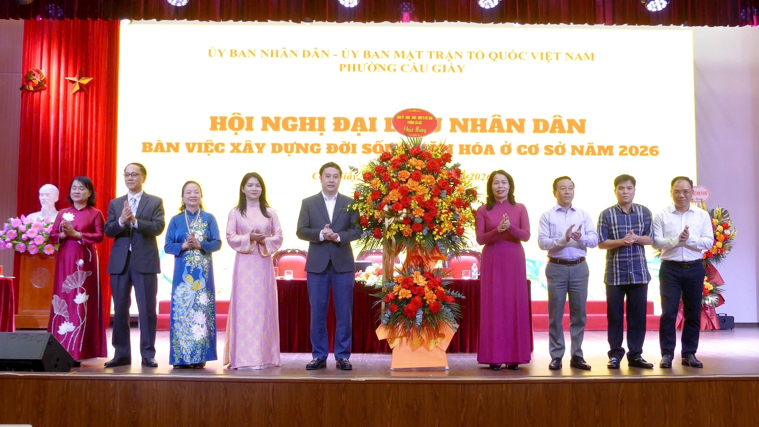 Phường Cầu Giấy đối thoại với nhân dân, lan tỏa xây dựng đời sống văn hóa gắn với chuyển đổi số