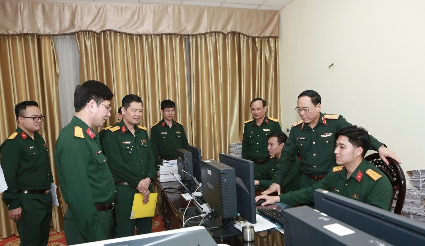 Bộ Tư lệnh Thủ đô Hà Nội tăng tốc số hóa hồ sơ, nâng cao hiệu quả cải cách hành chính quân sự