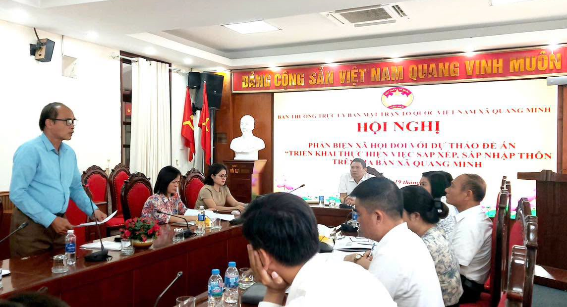 Ủy ban MTTQ Việt Nam xã Quang Minh phát huy vai trò phản biện, góp ý hoàn thiện Đề án sắp xếp thôn