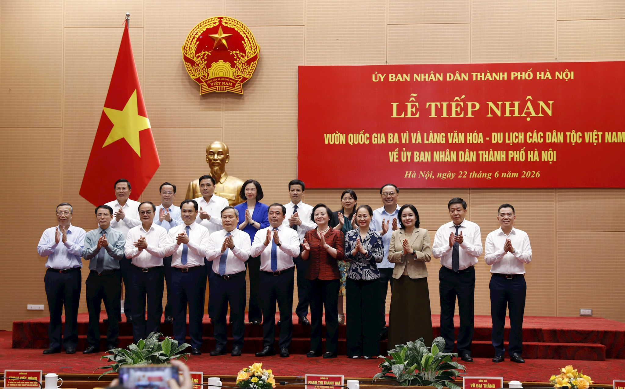 Hà Nội tiếp nhận nguyên trạng, trực tiếp quản lý Vườn quốc gia Ba Vì và Làng Văn hóa - Du lịch các dân tộc Việt Nam