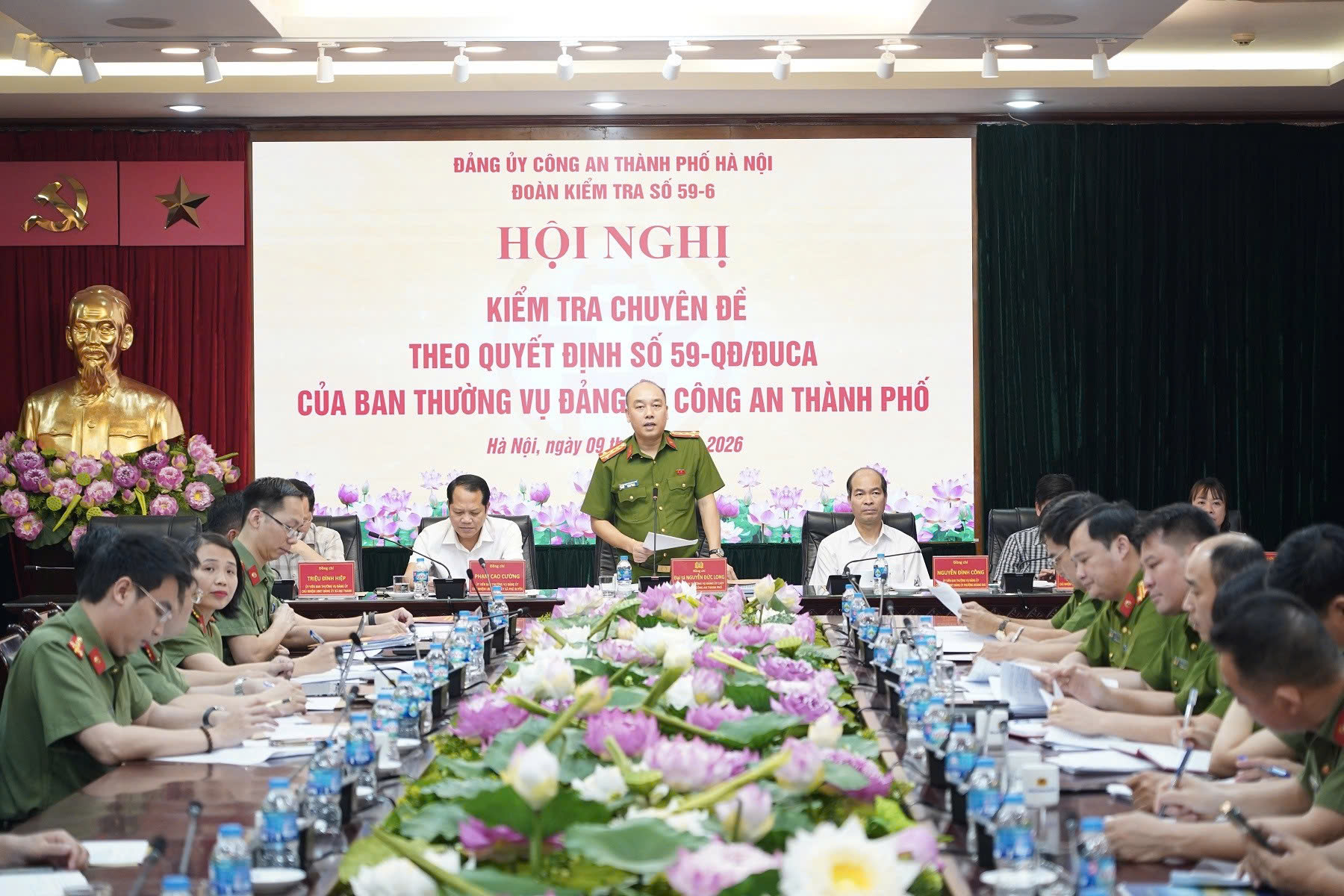 CATP Hà Nội kiểm tra chuyên đề công tác xây dựng Đảng tại 5 công an cơ sở, nâng cao hiệu quả bảo đảm an ninh địa bàn