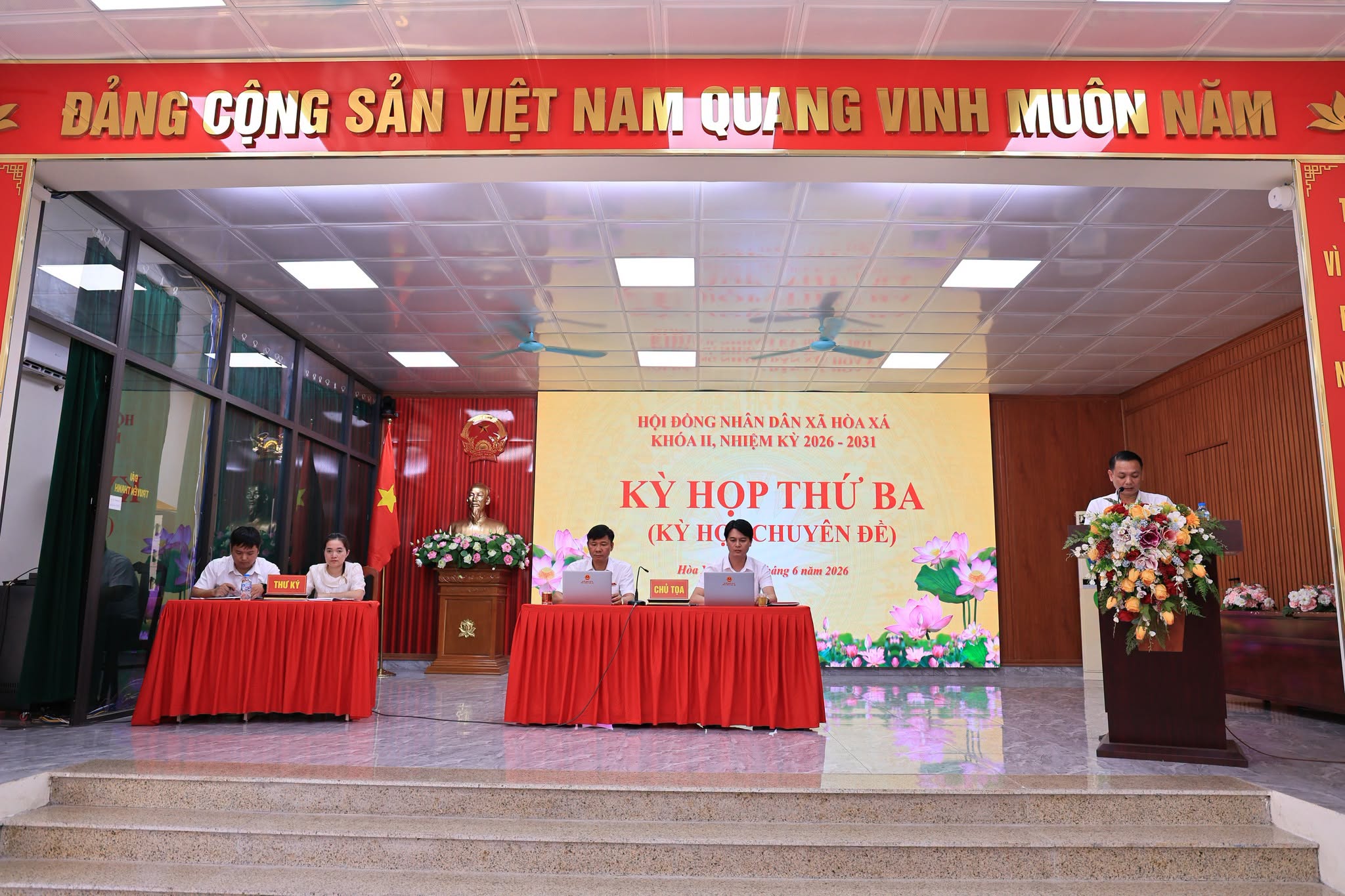 HĐND xã Hòa Xá thông qua Nghị quyết sắp xếp thôn, tạo nền tảng kiện toàn tổ chức ở cơ sở