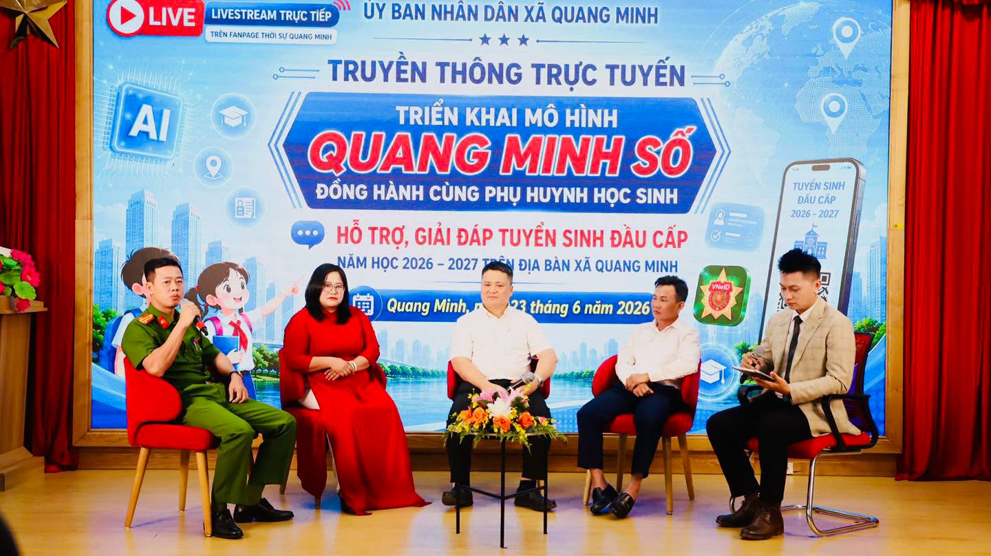 Xã Quang Minh đẩy mạnh tuyển sinh số, livestream đồng hành cùng phụ huynh trước năm học mới