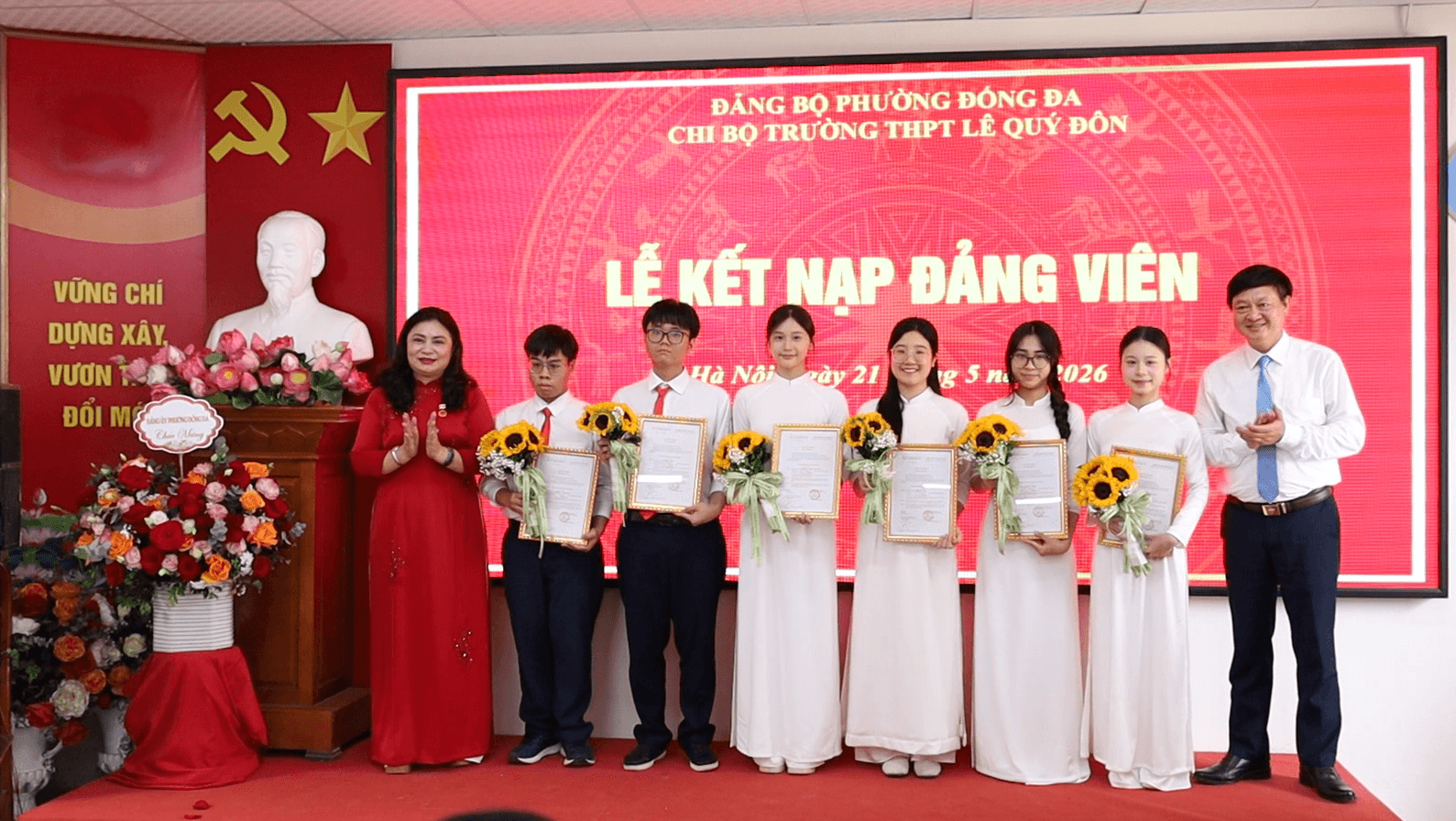 Đảng bộ phường Đống Đa tạo đột phá trong phát triển đảng viên trẻ, xây dựng nền tảng Đảng bộ số
