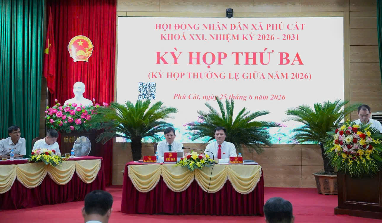 HĐND xã Phú Cát xem xét nhiều nội dung trọng tâm, quyết nghị giải pháp phát triển địa phương tại Kỳ họp thường lệ giữa năm 2026