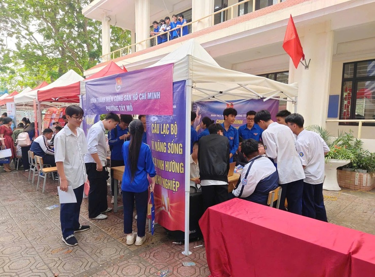 Phường Tây Mỗ lan tỏa kỹ năng số và trí tuệ nhân tạo, tiếp sức thanh niên hội nhập kỷ nguyên số