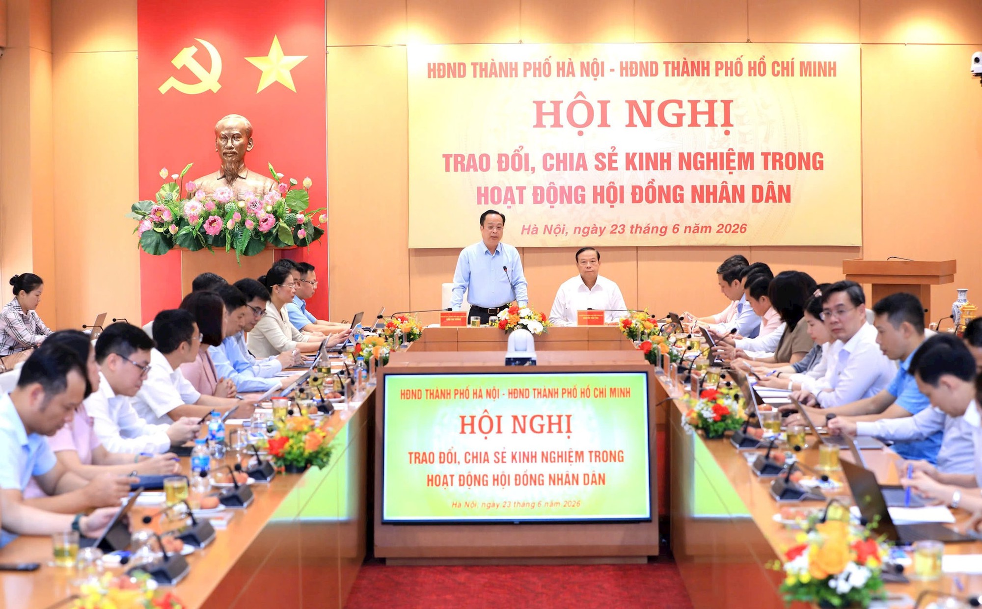 HĐND thành phố Hà Nội và HĐND thành phố Hồ Chí Minh tăng cường chia sẻ kinh nghiệm, thúc đẩy đổi mới hoạt động cơ quan dân cử