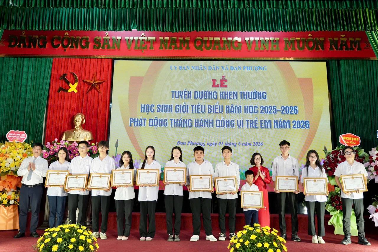 Xã Đan Phượng tuyên dương học sinh xuất sắc, lan tỏa trách nhiệm chăm lo thế hệ tương lai