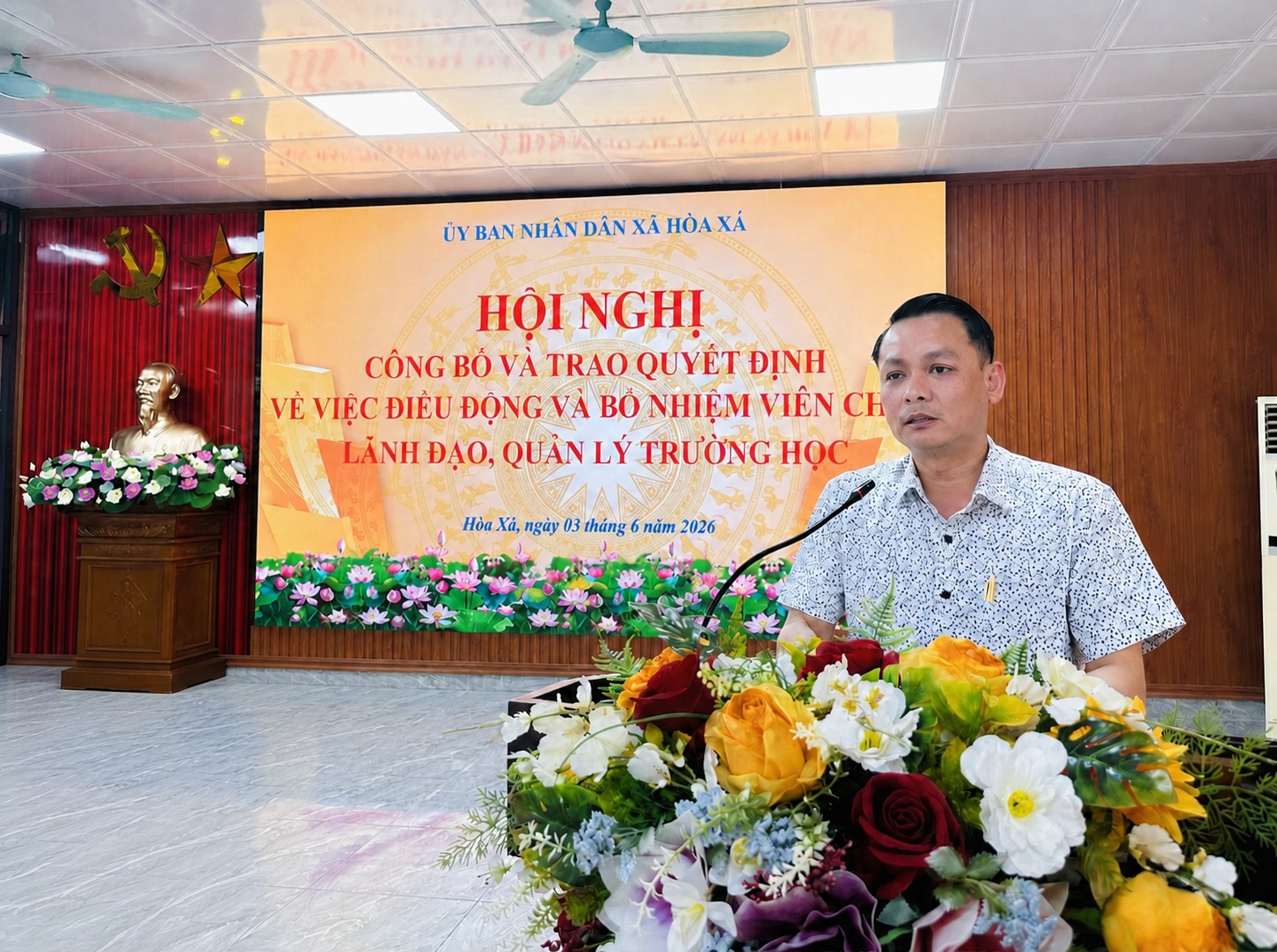 UBND xã Hòa Xá kiện toàn đội ngũ quản lý giáo dục, trao quyết định điều động và bổ nhiệm cán bộ các trường THCS