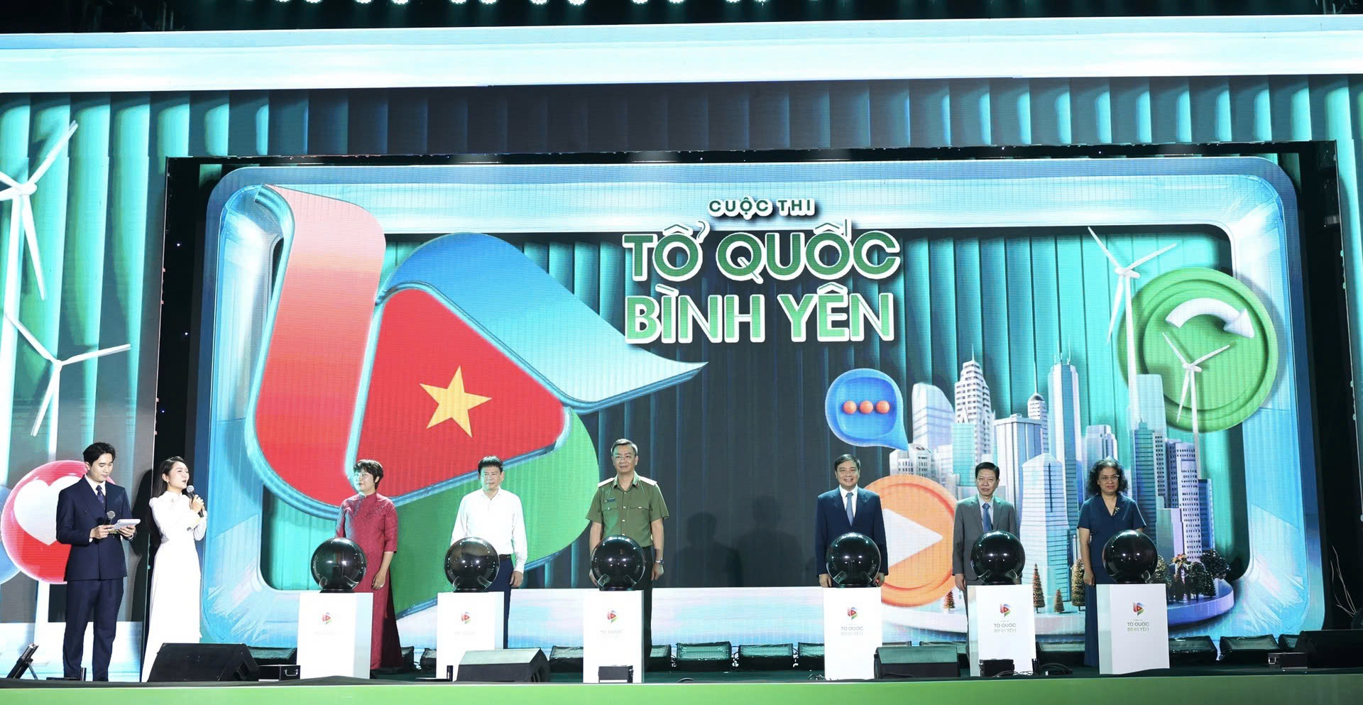 Bộ Công an phát động cuộc thi video “Tổ quốc bình yên” tại Hà Nội, lan tỏa trách nhiệm bảo vệ an ninh trong giới trẻ