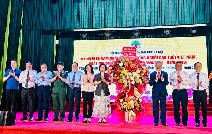 Hà Nội kỷ niệm 85 năm Ngày truyền thống Người cao tuổi Việt Nam