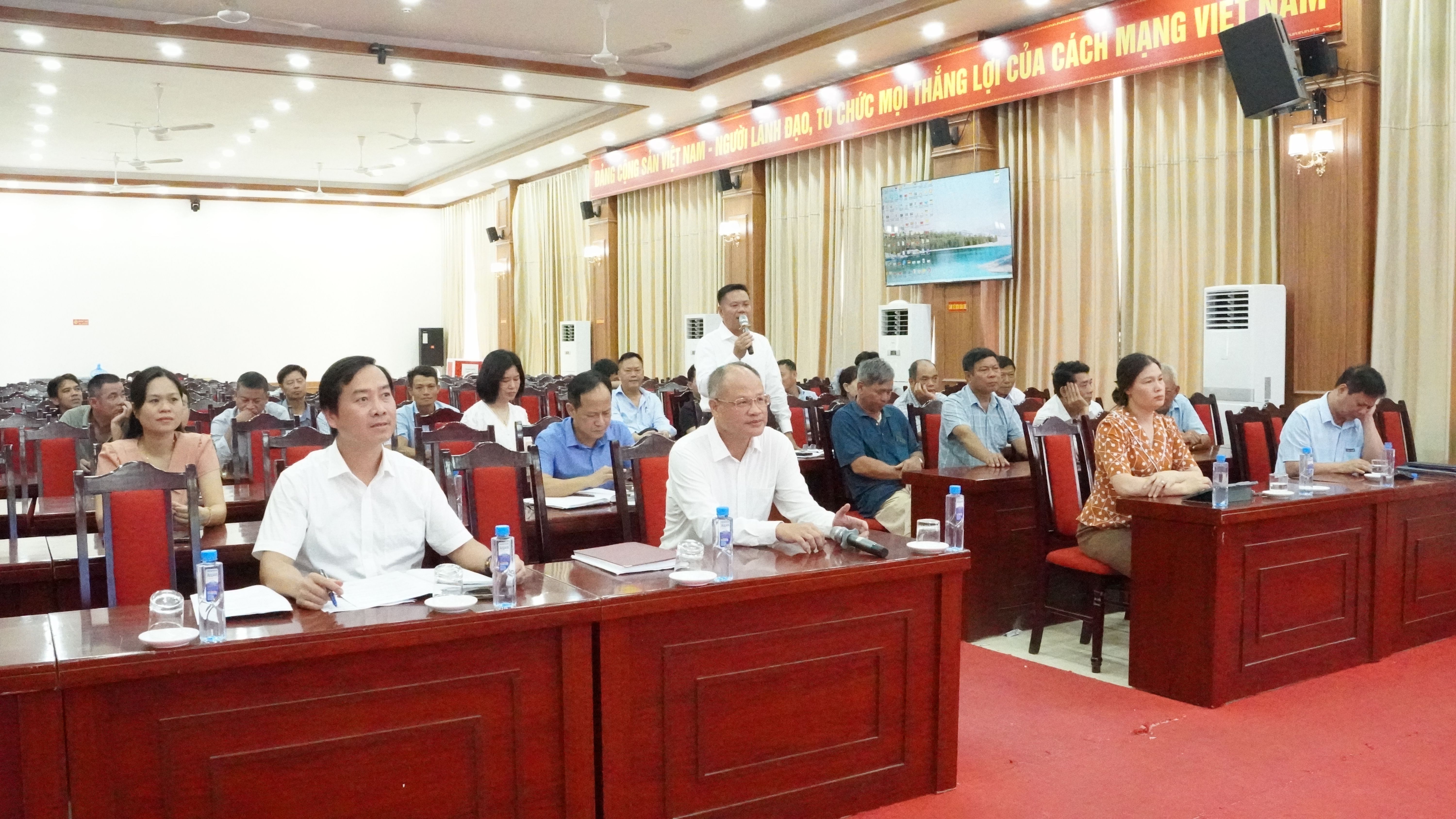 Xã Phượng Dực thống nhất phương án sắp xếp thôn, bảo tồn giá trị truyền thống gắn với yêu cầu phát triển mới