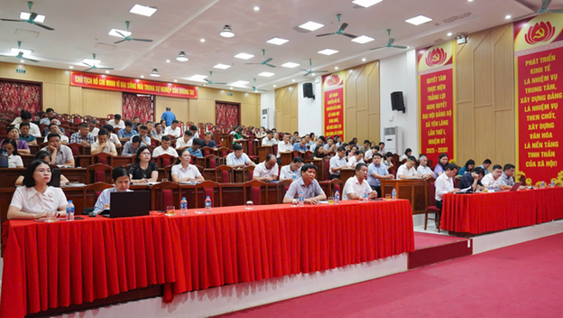 Yên Lãng tập trung thực hiện các nhiệm vụ trọng tâm tháng 6-2026, đẩy mạnh chuyển đổi số và sắp xếp thôn