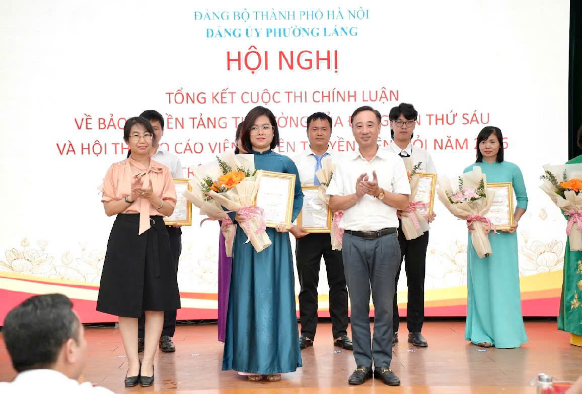 Phường Láng biểu dương các điển hình tiêu biểu trong công tác tuyên truyền và bảo vệ nền tảng tư tưởng của Đảng