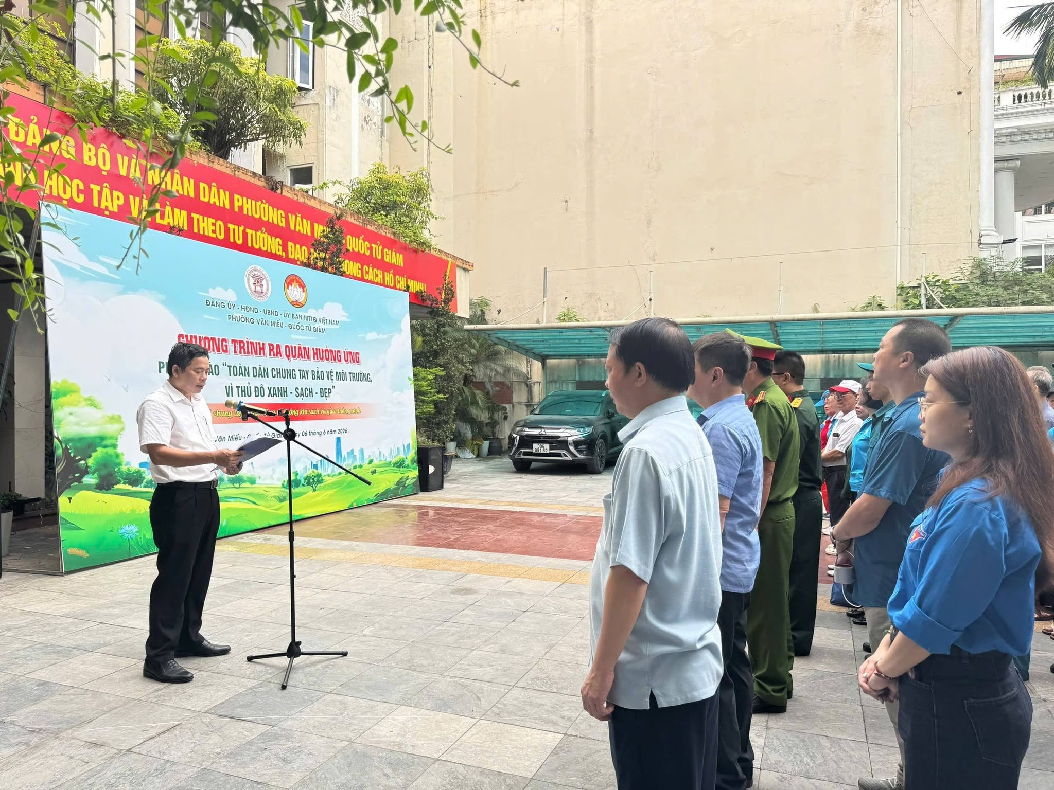 Phường Văn Miếu - Quốc Tử Giám ra quân bảo vệ môi trường, lan tỏa trách nhiệm cộng đồng vì Thủ đô Xanh - Sạch - Đẹp