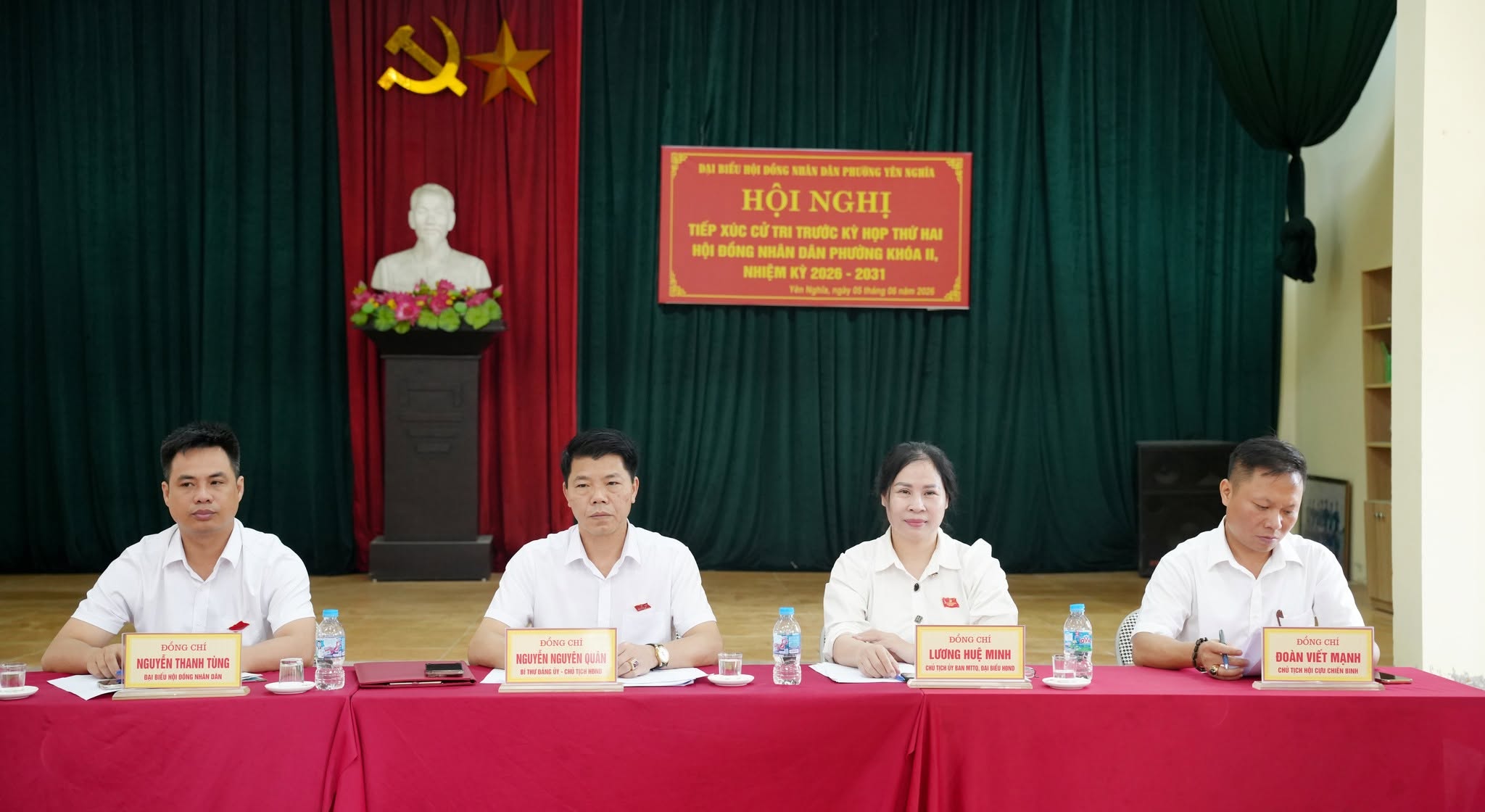 Tổ đại biểu số 7 HĐND phường Yên Nghĩa lắng nghe kiến nghị cử tri trước Kỳ họp thứ Hai