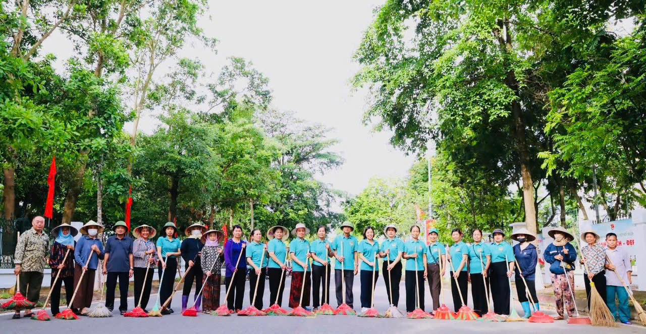 Xã Quang Minh đồng loạt ra quân vì môi trường xanh, lan tỏa hành động thiết thực vì chất lượng sống cộng đồng