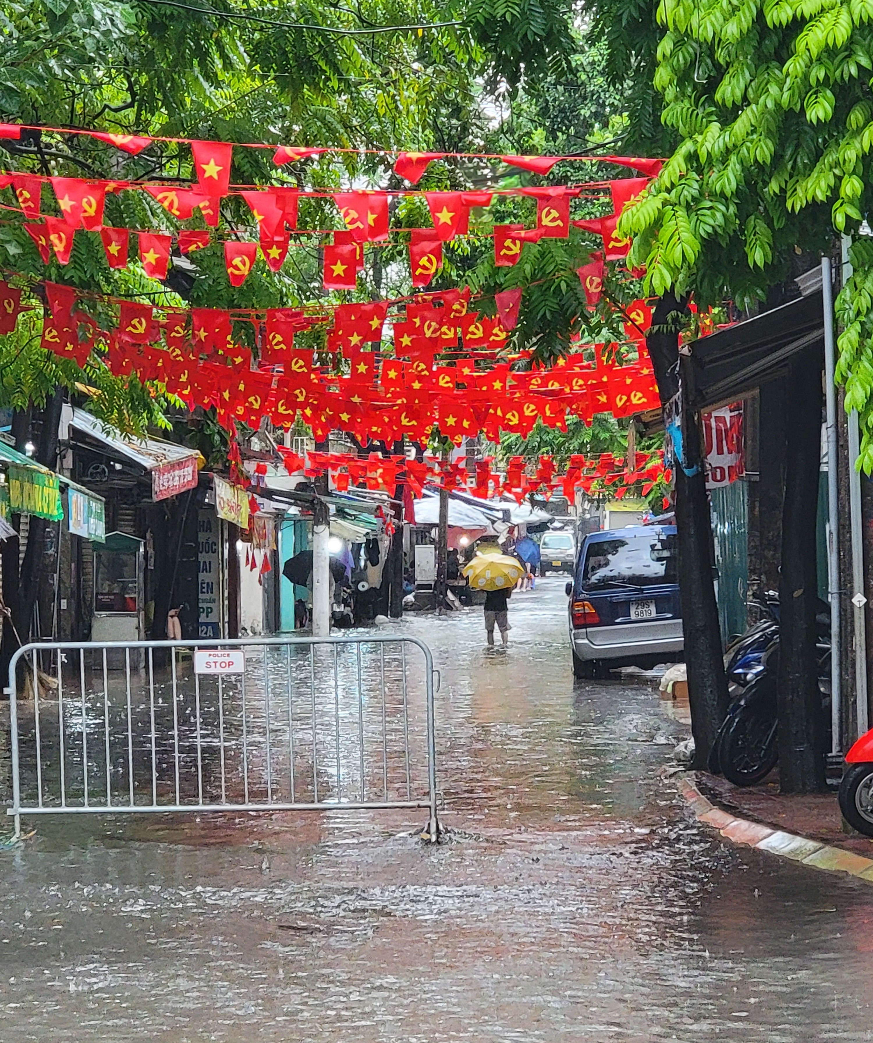 Phường Ngọc Hà phát huy sức dân tháo gỡ điểm nghẽn úng ngập bằng mô hình “Dân vận khéo”