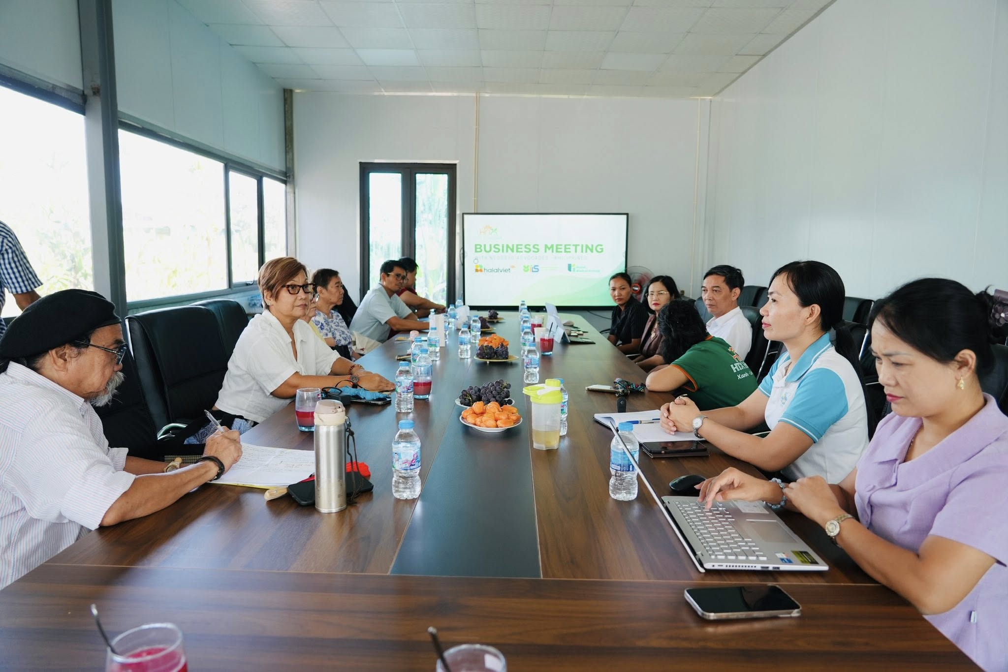 Xã Liên Minh mở rộng hợp tác quốc tế, thúc đẩy phát triển nông nghiệp xanh và chuỗi cung ứng bền vững