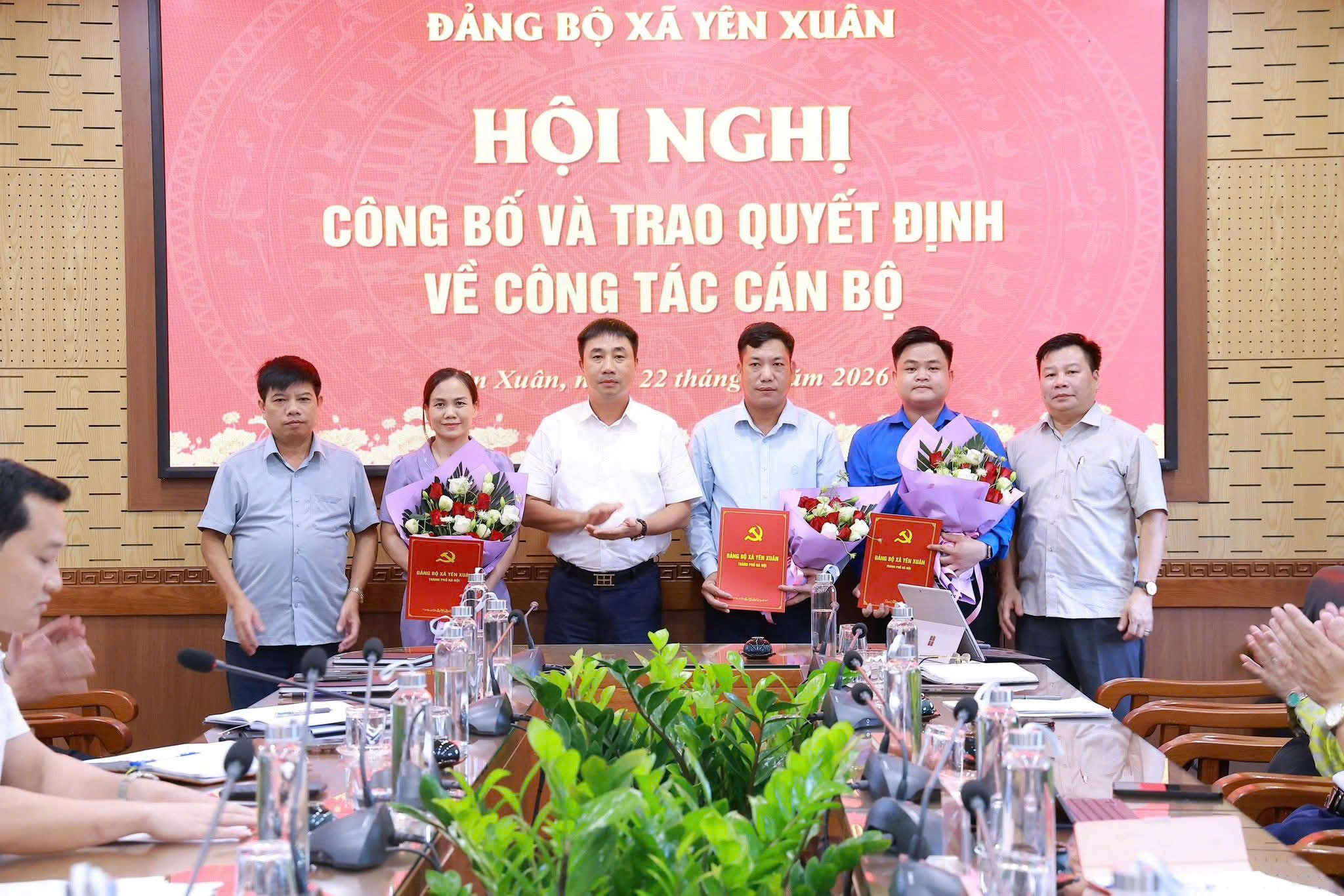 Xã Yên Xuân kiện toàn đội ngũ cán bộ, bổ sung nhân sự đáp ứng yêu cầu nhiệm vụ trong giai đoạn mới