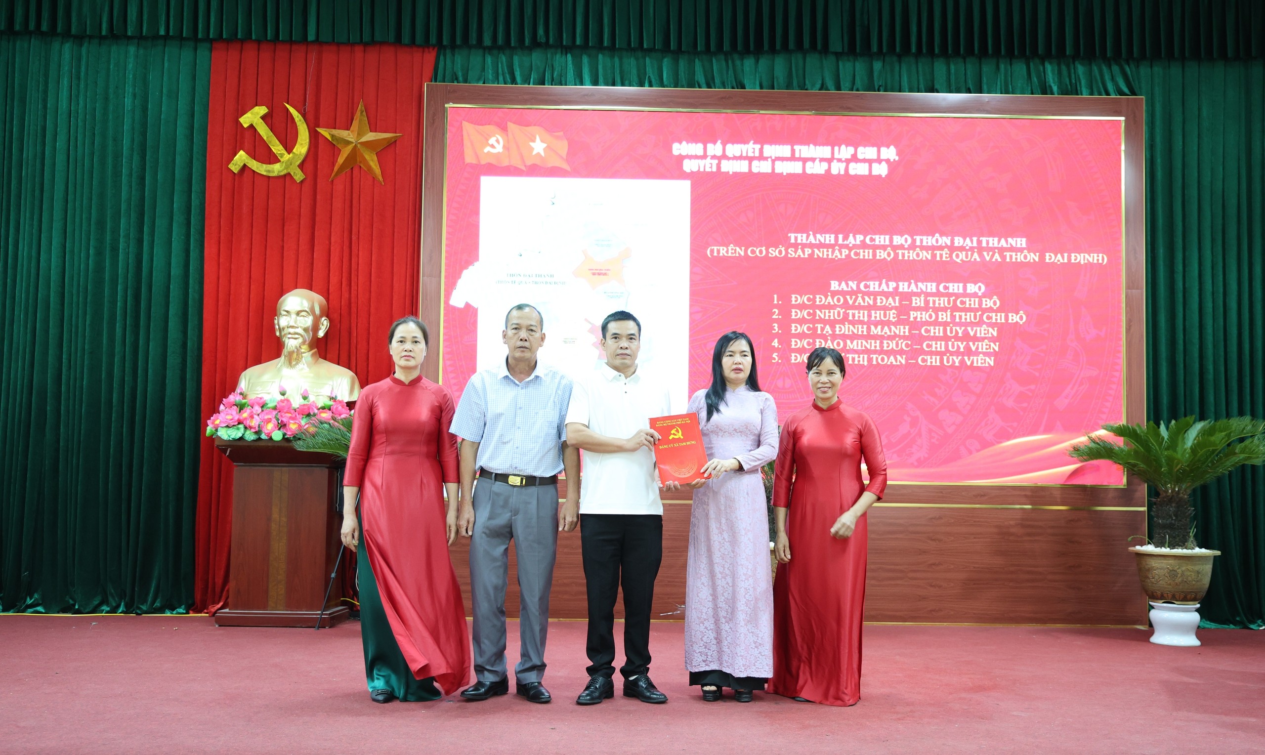 Xã Tam Hưng: Ổn định tổ chức, đồng lòng xây dựng các thôn mới sau sáp nhập