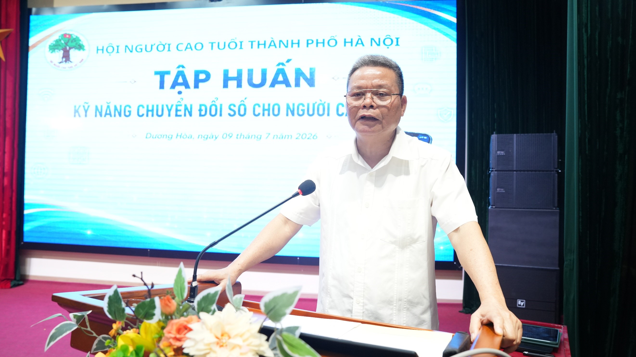 Xã Dương Hòa nâng cao kỹ năng số cho người cao tuổi, lan tỏa chuyển đổi số từ cộng đồng