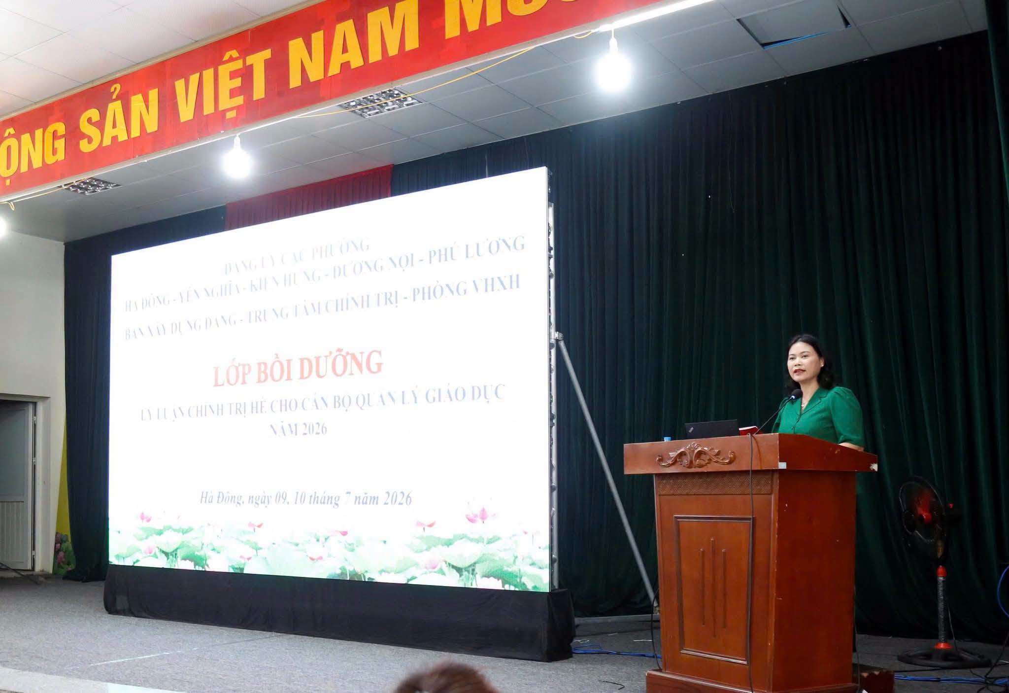 Bồi dưỡng lý luận chính trị hè năm 2026 cho cán bộ quản lý ngành giáo dục