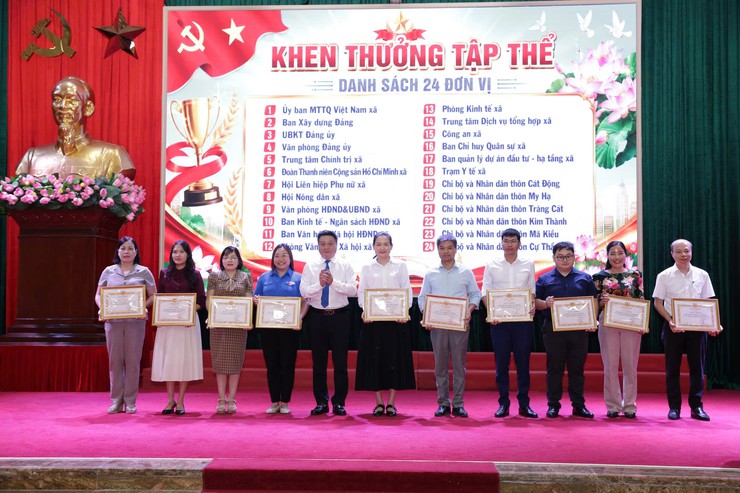 Xã Thanh Oai sơ kết một năm vận hành mô hình chính quyền địa phương hai cấp, tạo nền tảng cho giai đoạn phát triển mới
