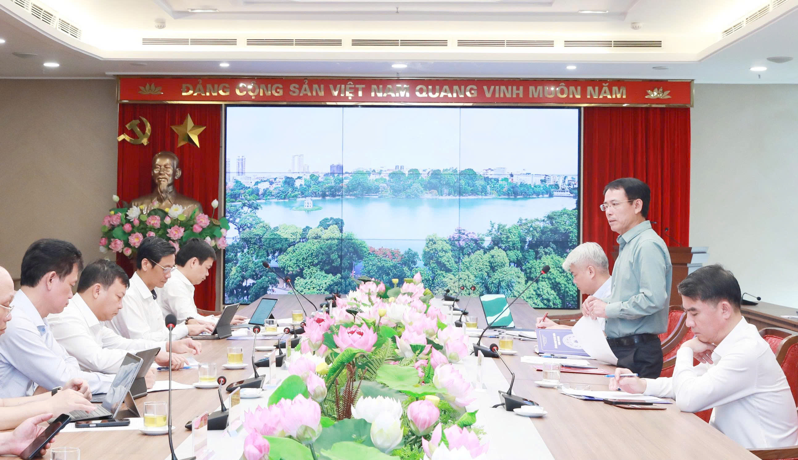 Hà Nội thúc đẩy xử lý dự án chậm triển khai
