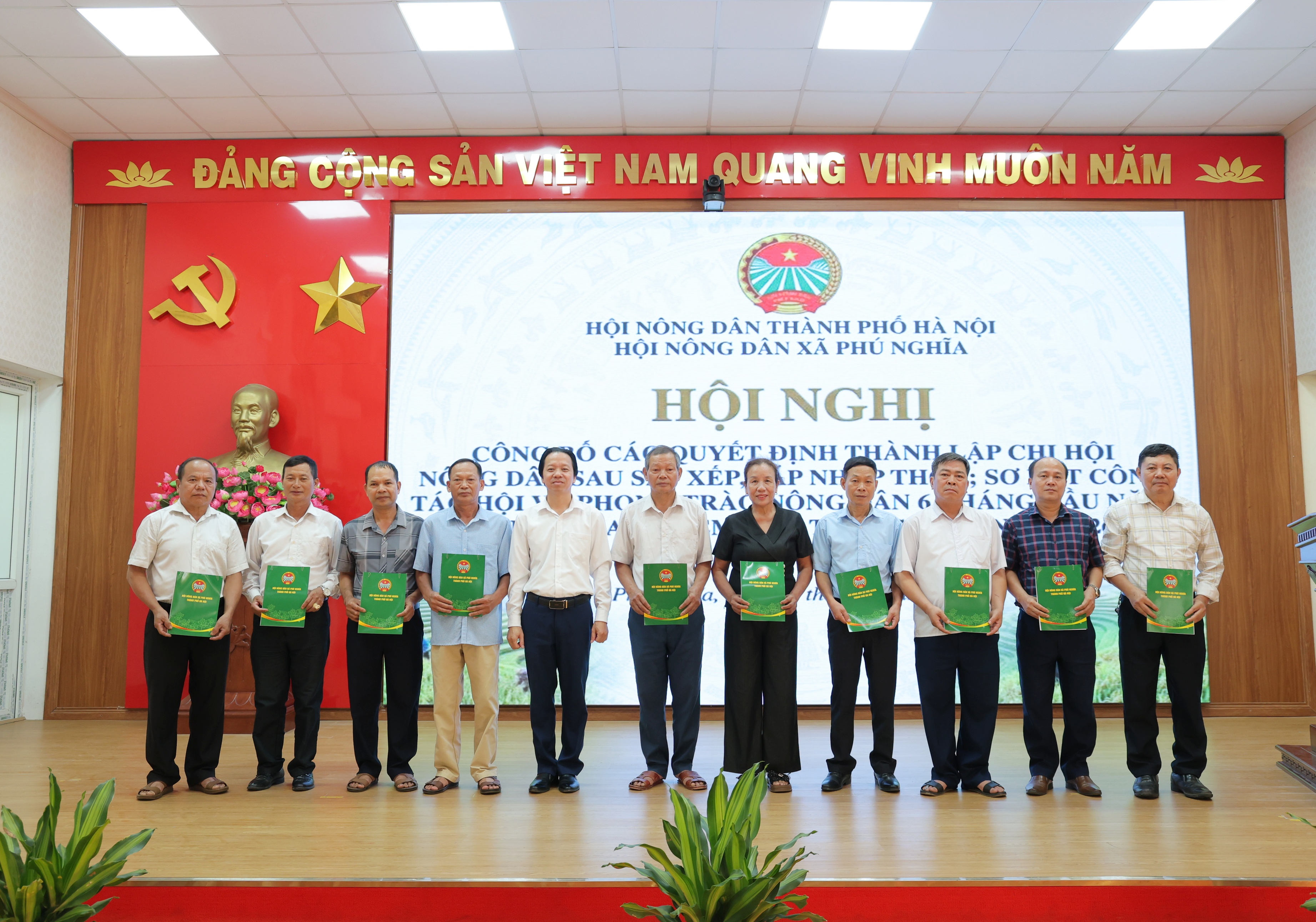 Xã Phú Nghĩa kiện toàn hệ thống Chi hội Nông dân, nâng cao chất lượng phong trào nông dân sau sắp xếp thôn