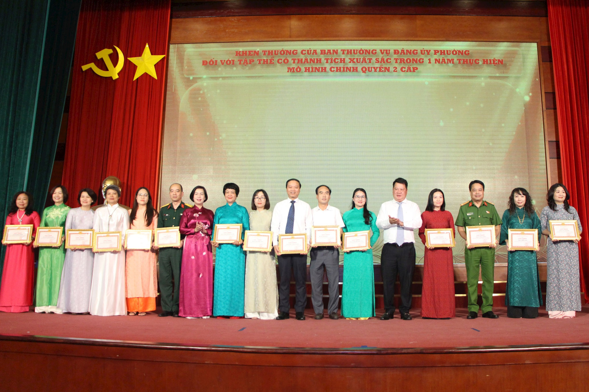 Phường Giảng Võ tổng kết một năm vận hành mô hình chính quyền địa phương hai cấp, khẳng định hiệu quả đổi mới bộ máy