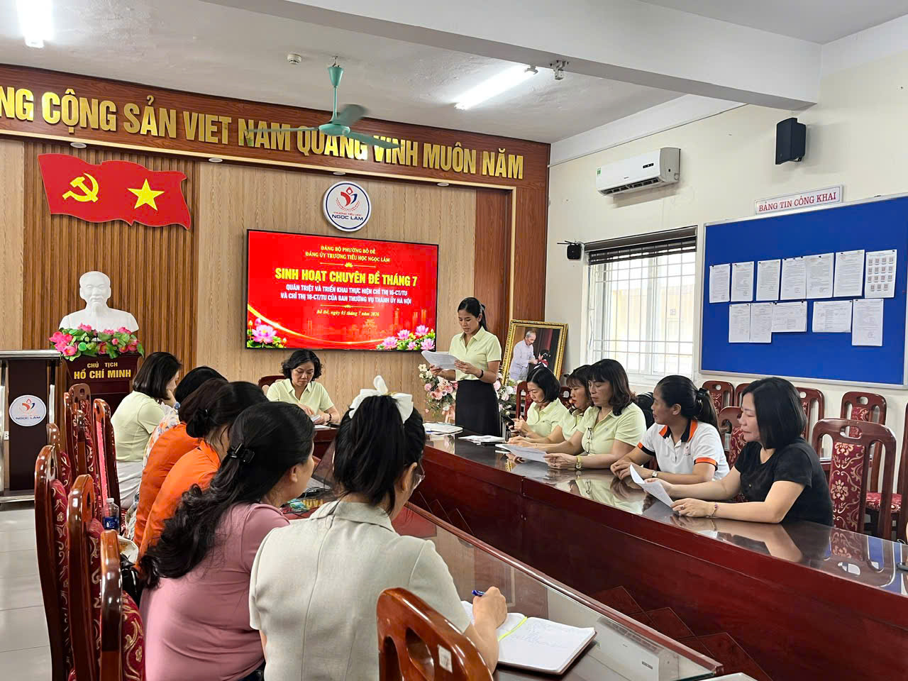 Phường Bồ Đề lan tỏa đợt sinh hoạt chính trị sâu rộng, đưa Chỉ thị số 16-CT/TU và Chỉ thị số 18-CT/TU vào thực tiễn cơ sở