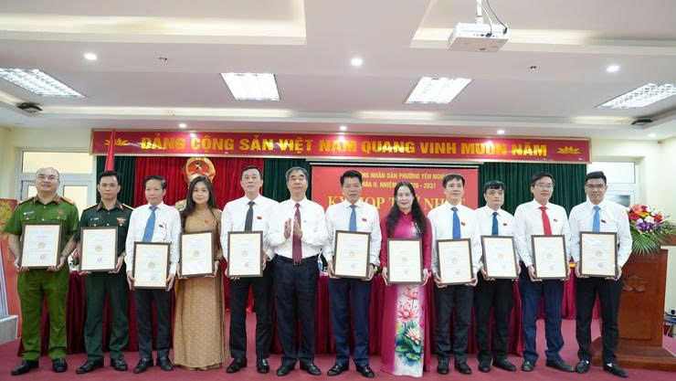 HĐND phường Yên Nghĩa kiện toàn bộ máy nhiệm kỳ mới, tạo nền tảng nâng cao hiệu lực quản trị địa phương