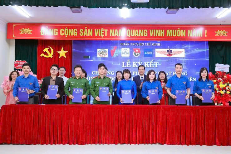 Phường Yên Hòa kỷ niệm 95 năm Ngày thành lập Đoàn TNCS Hồ Chí Minh, khơi dậy khát vọng cống hiến của tuổi trẻ