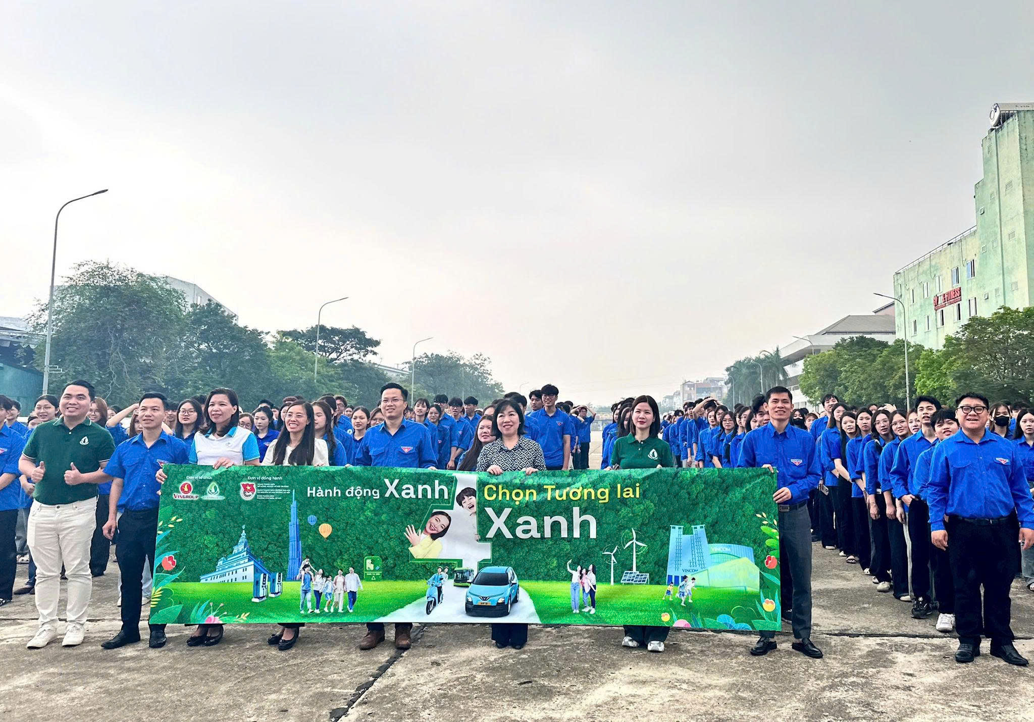 Phường Phú Diễn phát động Tháng hành động vì môi trường, lan tỏa lối sống xanh từ những việc làm thiết thực