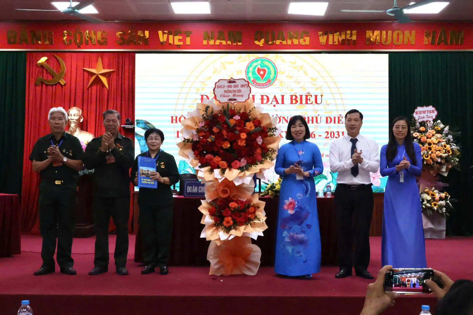 Phường Phú Diễn: Đại hội Hội Cựu Thanh niên xung phong lần thứ I mở ra giai đoạn phát triển mới của tổ chức Hội