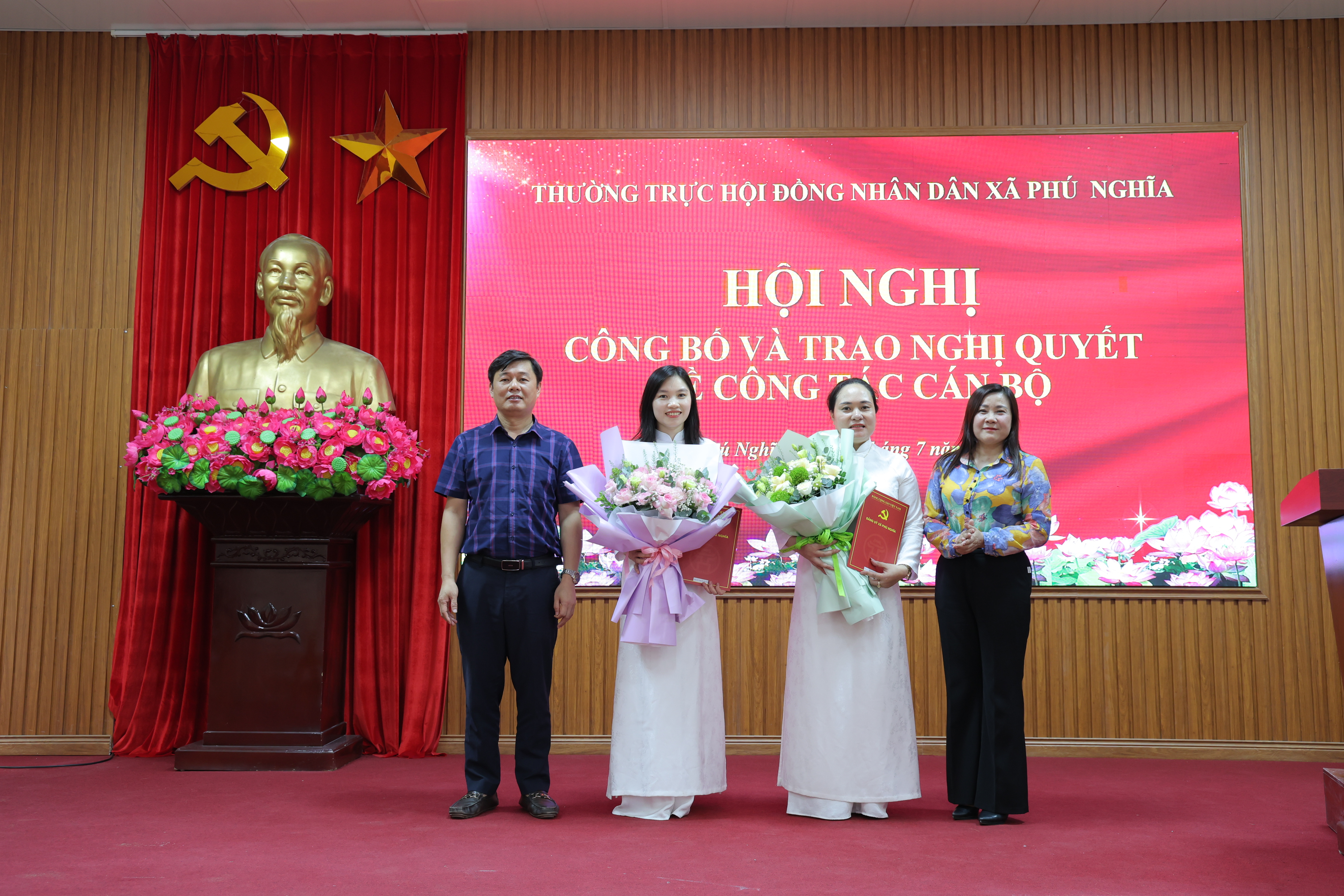 Đảng ủy xã Phú Nghĩa kiện toàn đội ngũ cán bộ, củng cố bộ máy đáp ứng yêu cầu nhiệm vụ trong giai đoạn mới
