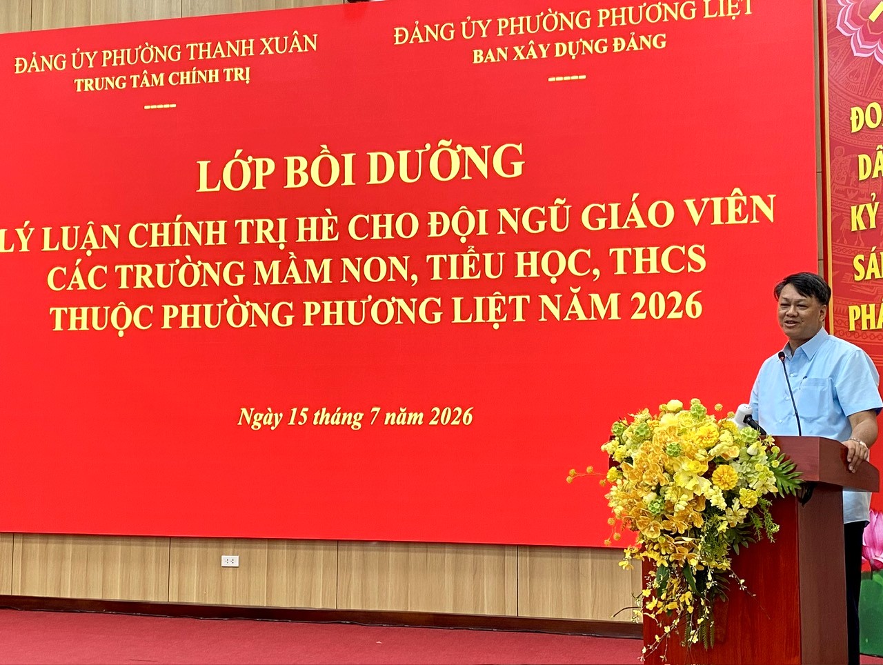 Phường Phương Liệt bồi dưỡng lý luận chính trị hè, nâng cao bản lĩnh và tư duy đổi mới cho đội ngũ giáo viên