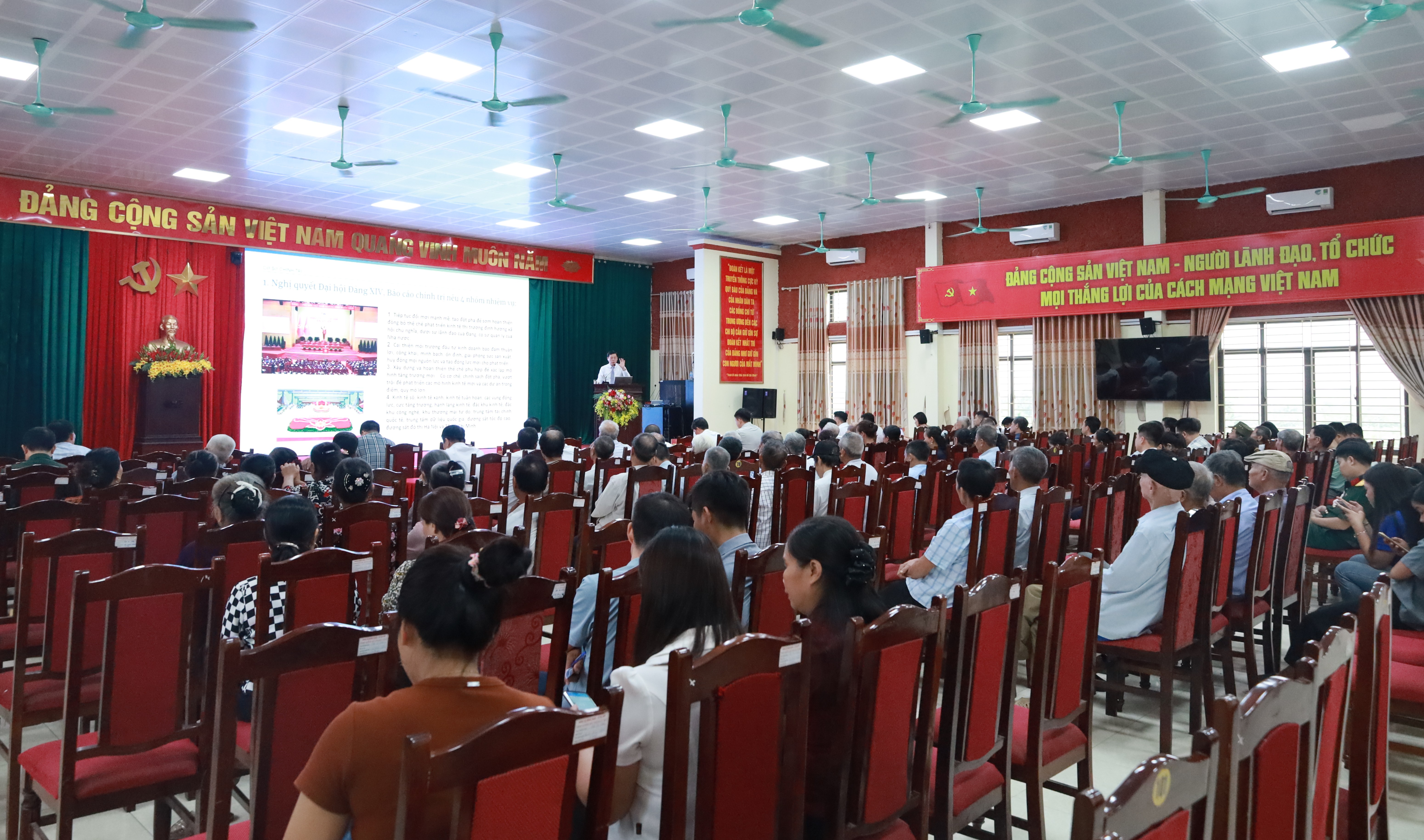 Minh Châu đẩy mạnh tuyên truyền Luật Thủ đô năm 2026, nâng cao hiệu quả thực thi pháp luật ở cơ sở